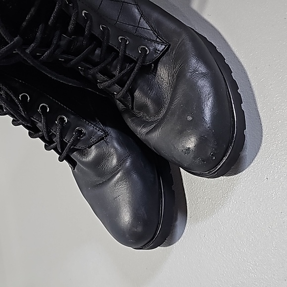 Michael Kors black size 7 Dallas boot - Picture 7 of 7